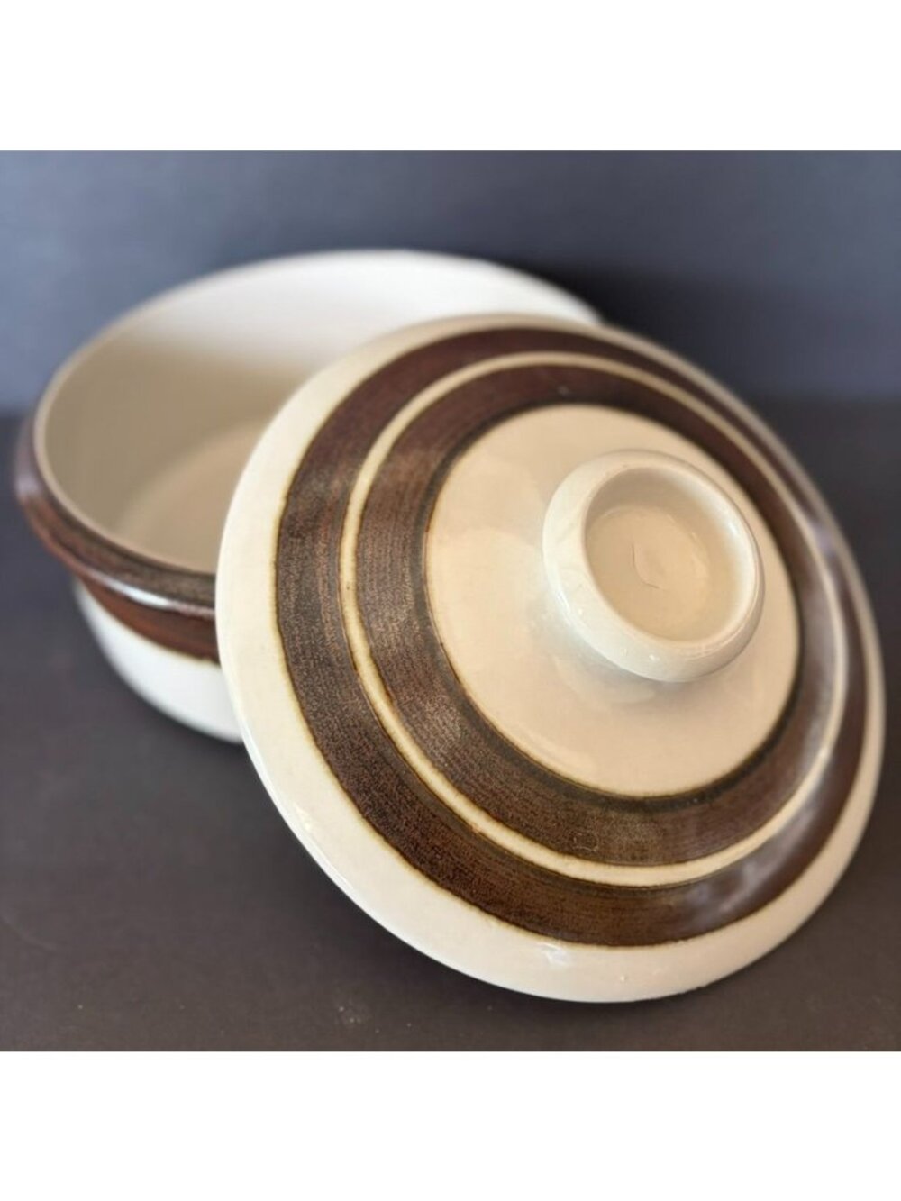 Vtg Arabia Finland Stoneware Covered Casserole Dish 8.75" Diameter Brown & Cream